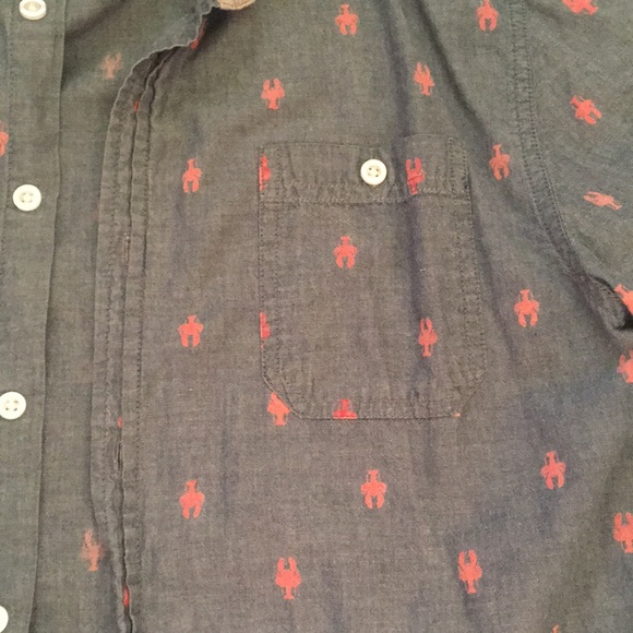 Cute Button Down, Size Small - Picture 3 of 3
